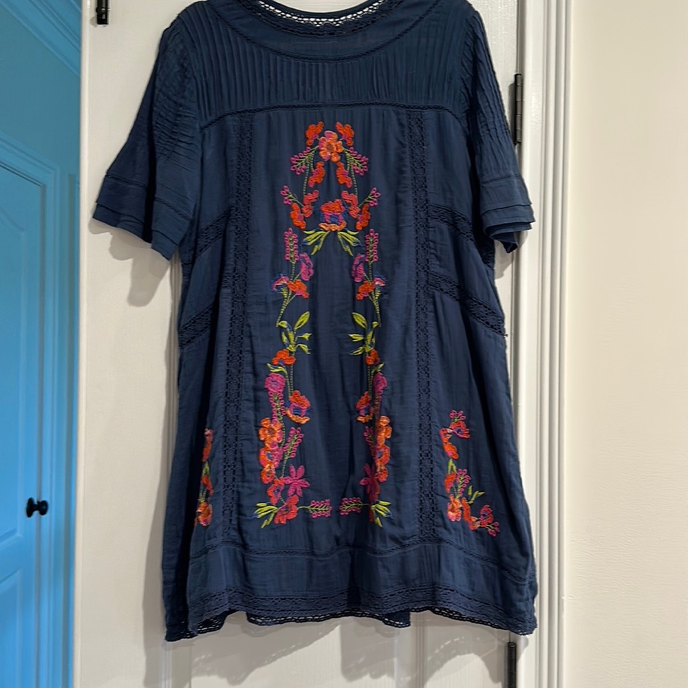 Free People bohemian style dress- gently worn- no damages